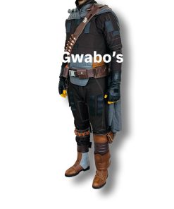 The mandalorian leather belt and bandalior